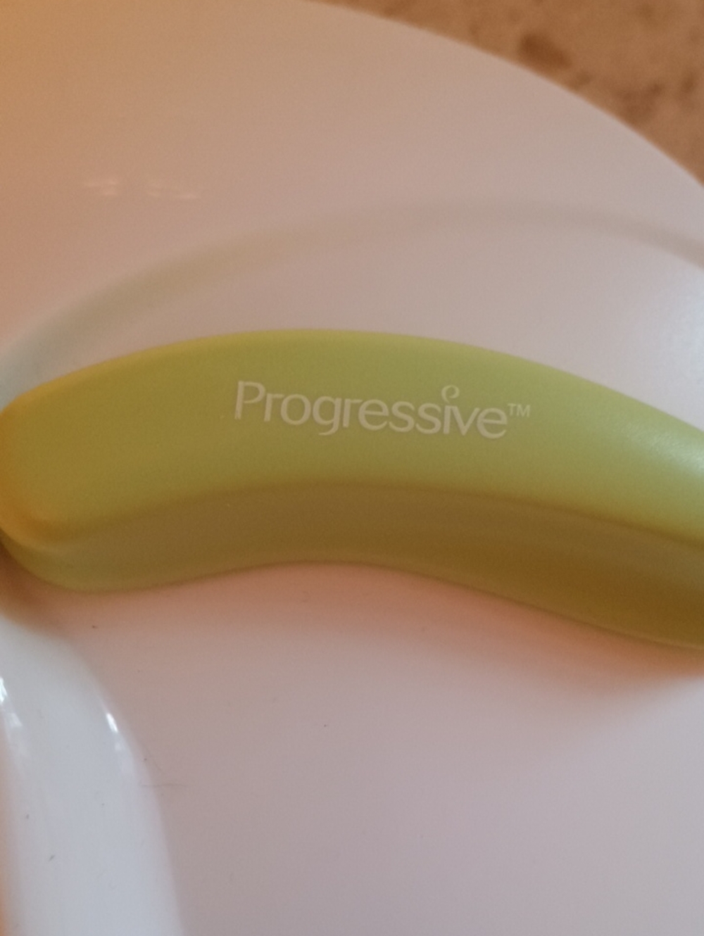 Small Progressive Salad Spinner - Picture 3 of 7